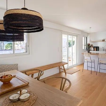 Apartment Le Petit Palais By Halldis Cannes