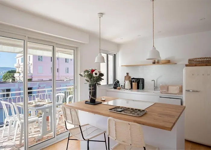 Le Petit Palais By Halldis Apartment *